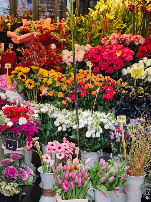 https://flowerdeliverycricklewood.co.uk/blog/nw2-florists-price-guide-real-cost-of-bouquets-in-cricklewood/